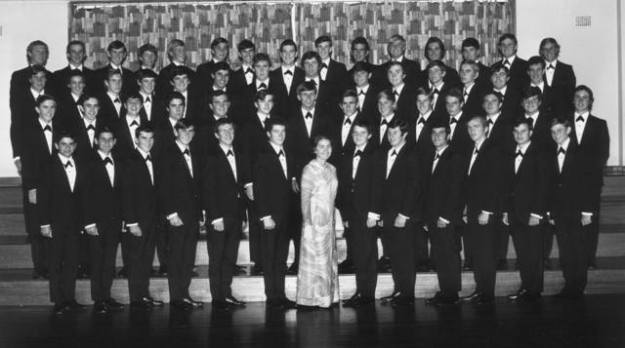 1003440_10201321038458572_1489472842_n