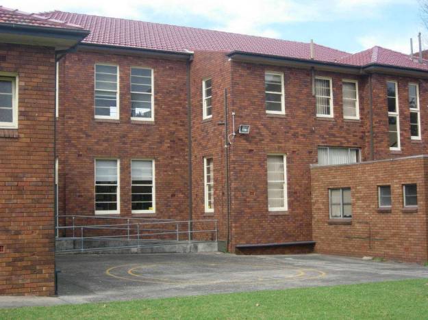 1044906_476432829110804_1744536447_n