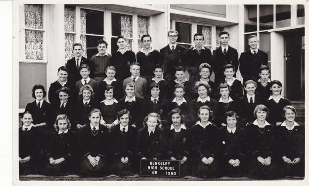 252252_4916266505330_1414557826_n