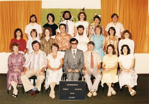 296172_583354438392191_281371832_n