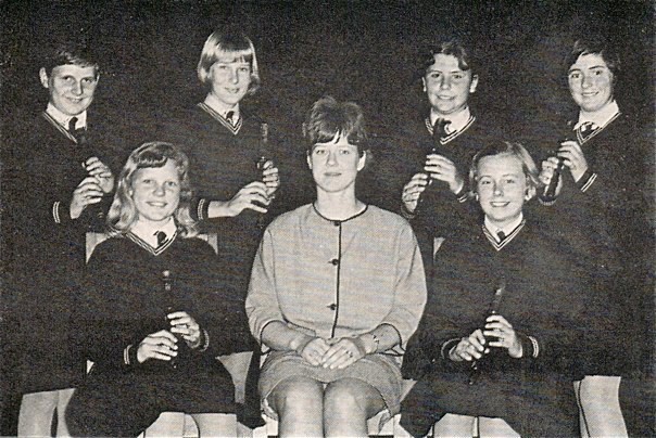 374393_487090321378388_961725606_n