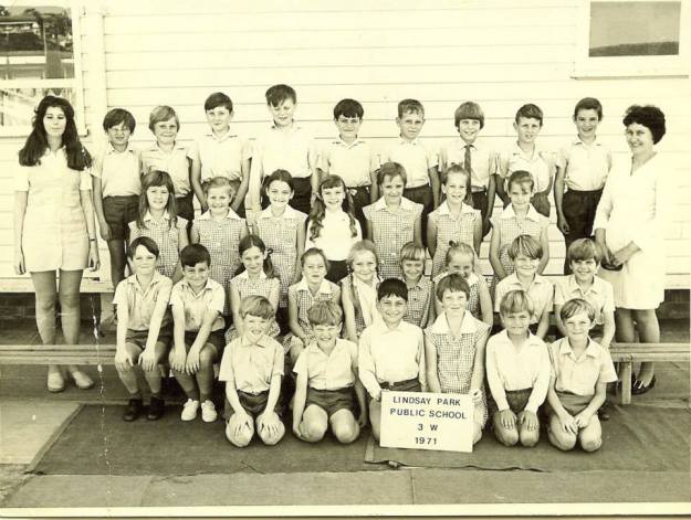 480104_10201042548933260_1810679084_n