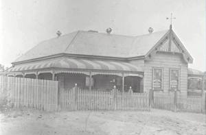 600483_10201236180728915_1557763402_n