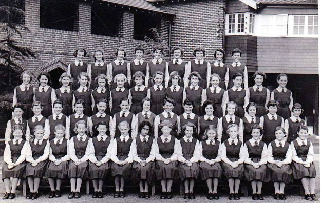 64995_673936712632032_1986643218_n