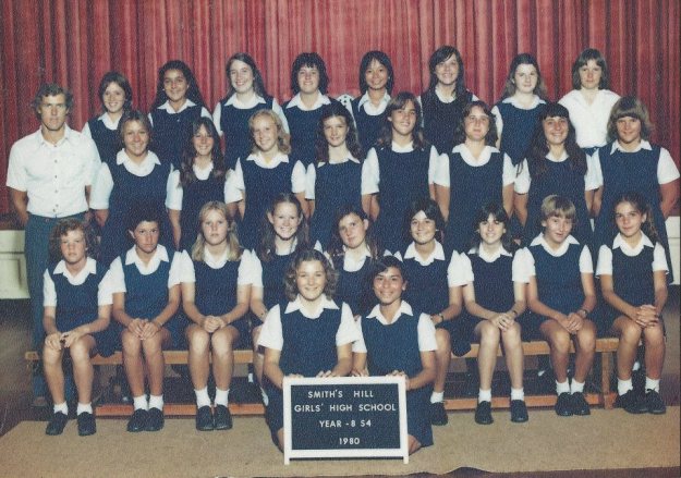 8445_10201583372414590_567824256_n