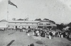 946951_10201236204809517_688908267_n