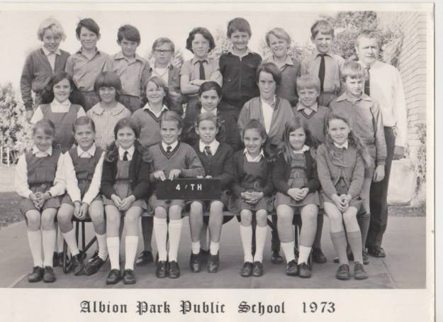 993007_10152003154674867_1233246398_n