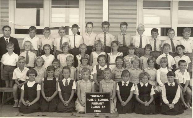 993586_592358357465681_1023478461_n